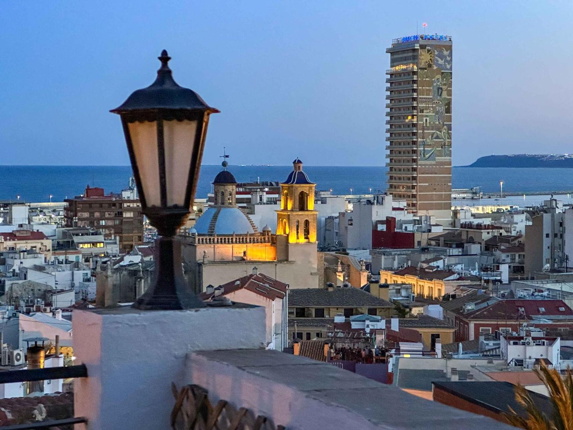 Casa Moll. Tradicion Y Bonitas Vistas De อาลิกันเต ภายนอก รูปภาพ
